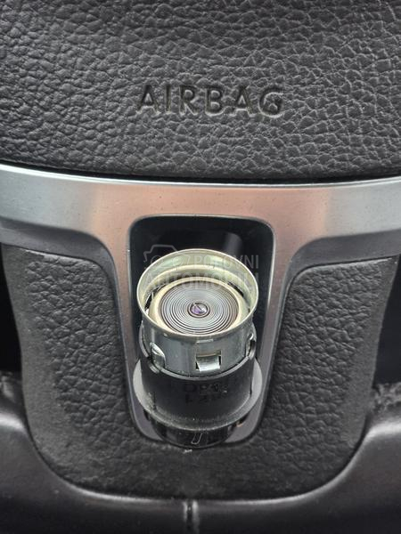 Volkswagen Golf 6 2.0 TDI DSG HIGHLINE