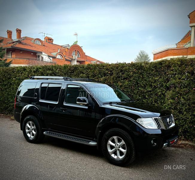 Nissan Pathfinder NOVO CH