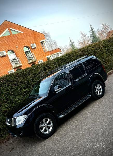 Nissan Pathfinder NOVO CH