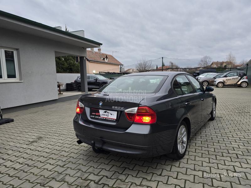 BMW 320 320D