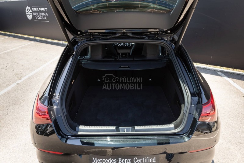 Mercedes Benz CLA 180 Shooting Brake 