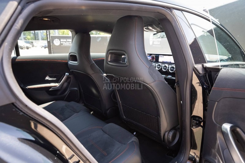 Mercedes Benz CLA 180 Shooting Brake 