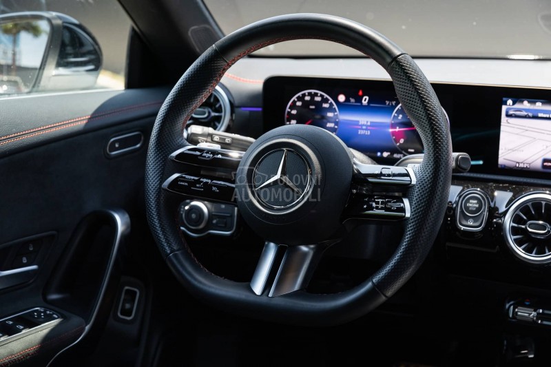 Mercedes Benz CLA 180 Shooting Brake 