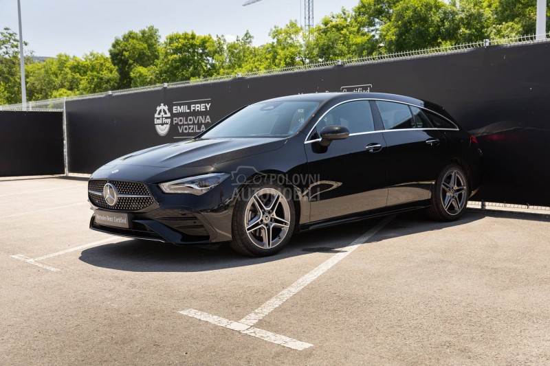 Mercedes Benz CLA 180 Shooting Brake 