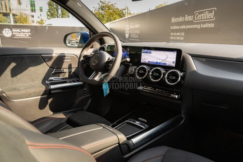 Mercedes Benz GLA 180 