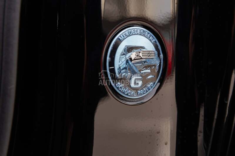 Mercedes Benz G 500 