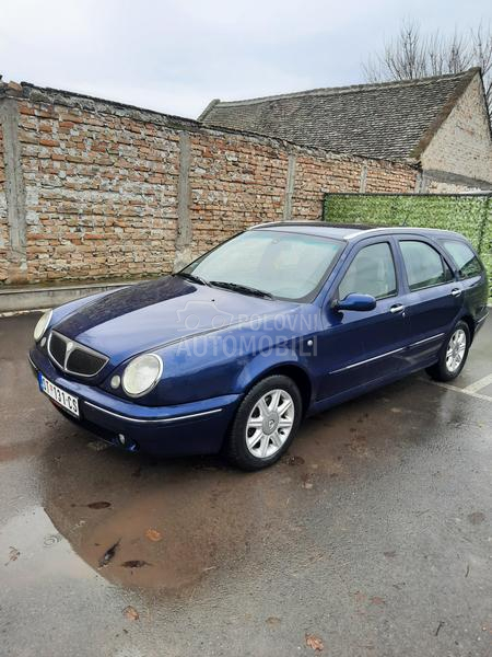 Lancia Lybra 1.9 jtd