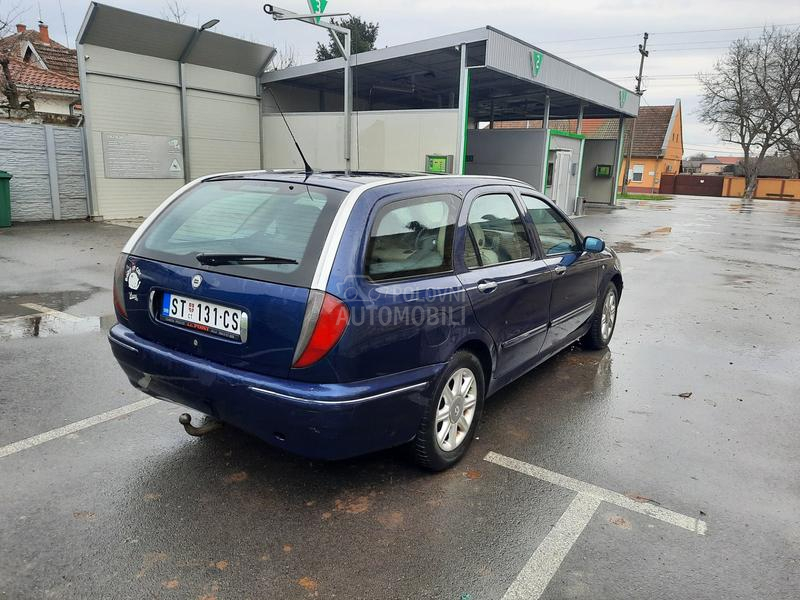 Lancia Lybra 1.9 jtd