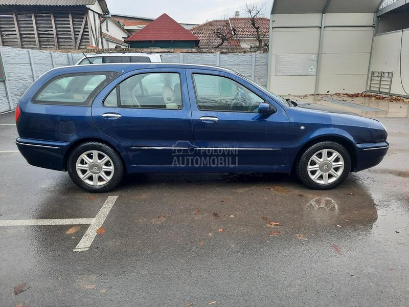 Lancia Lybra 1.9 jtd