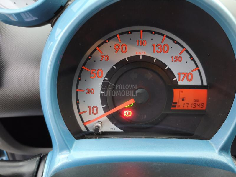 Toyota Aygo 1.0 RESTYLE SPICE