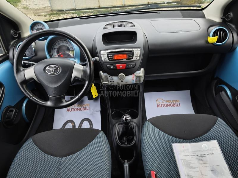 Toyota Aygo 1.0 RESTYLE SPICE