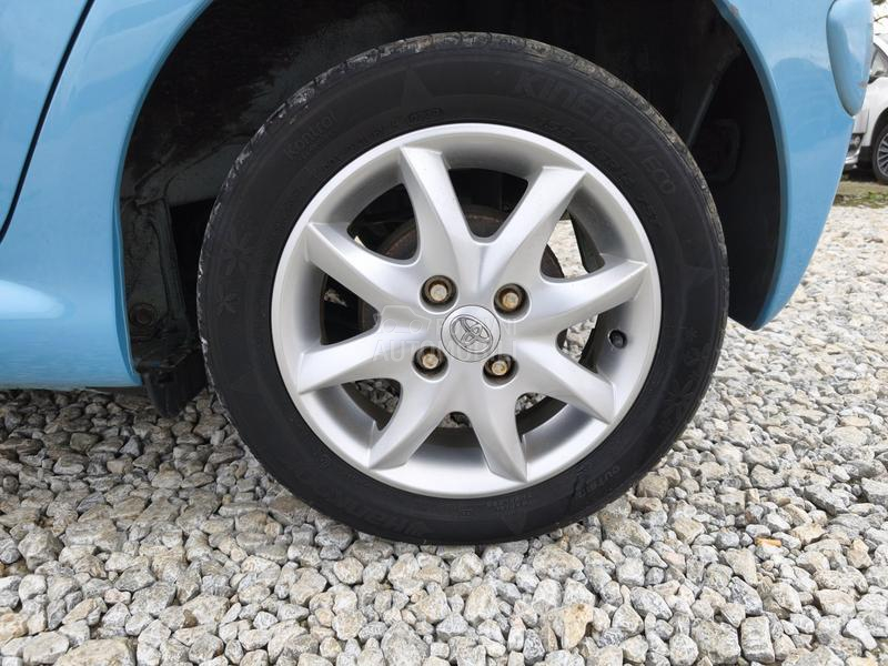 Toyota Aygo 1.0 RESTYLE SPICE
