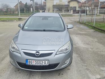 Opel Astra J 1.3