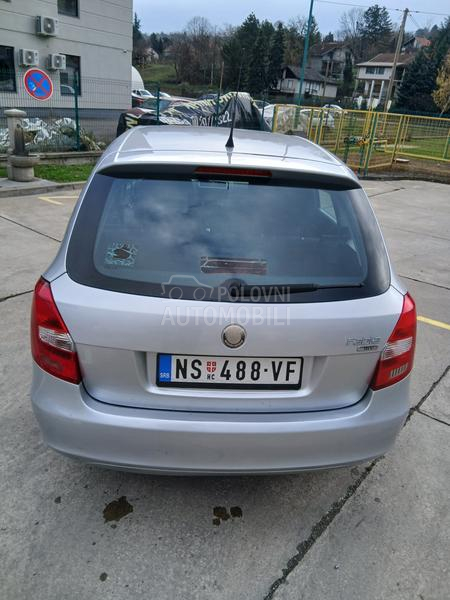 Škoda Fabia 1.6 AMBIENTE  COMBI