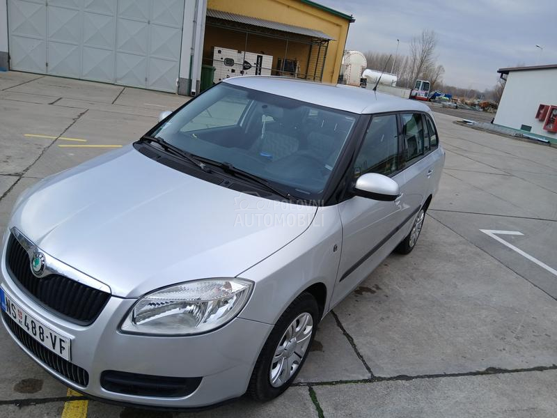 Škoda Fabia 1.6 AMBIENTE  COMBI