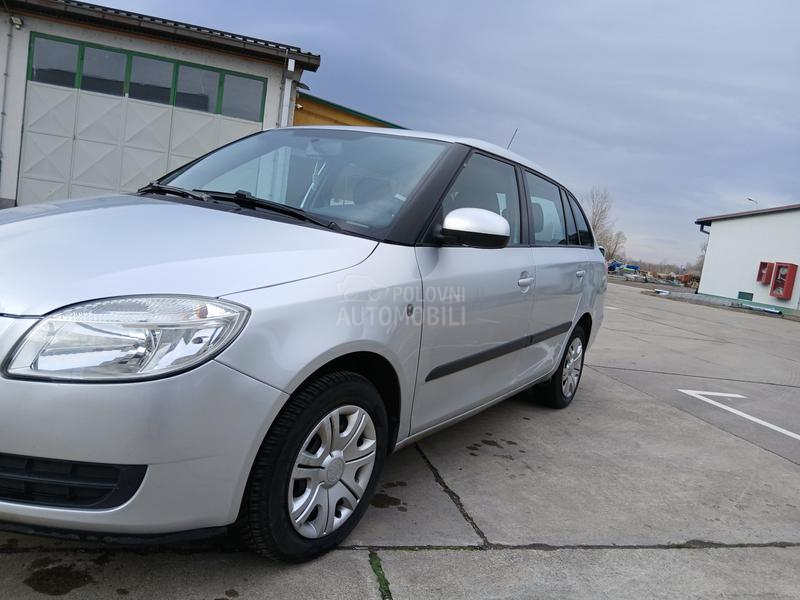Škoda Fabia 1.6 AMBIENTE  COMBI
