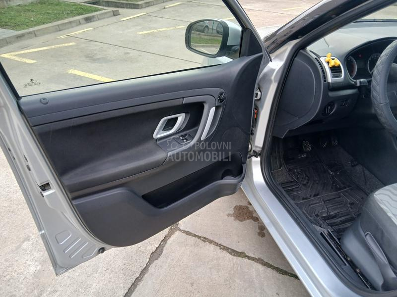 Škoda Fabia 1.6 AMBIENTE  COMBI