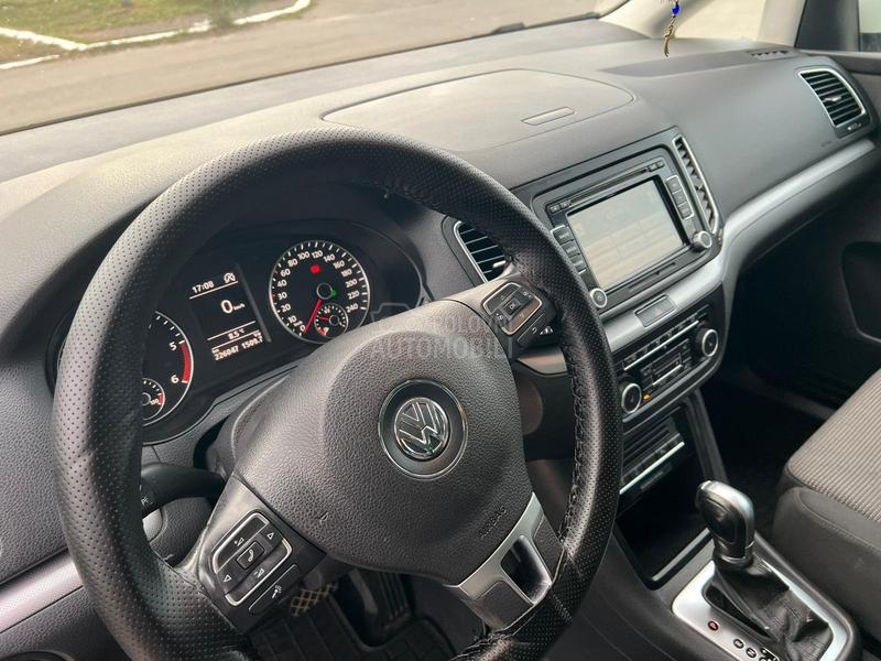 Volkswagen Sharan 