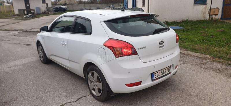 Kia pro_cee`d LX COOL