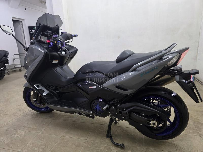 Yamaha T Max 530