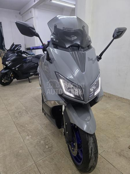 Yamaha T Max 530