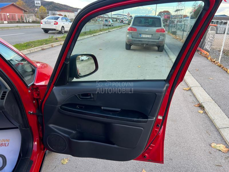 Fiat Sedici 1.6 /4x4/ /CH/