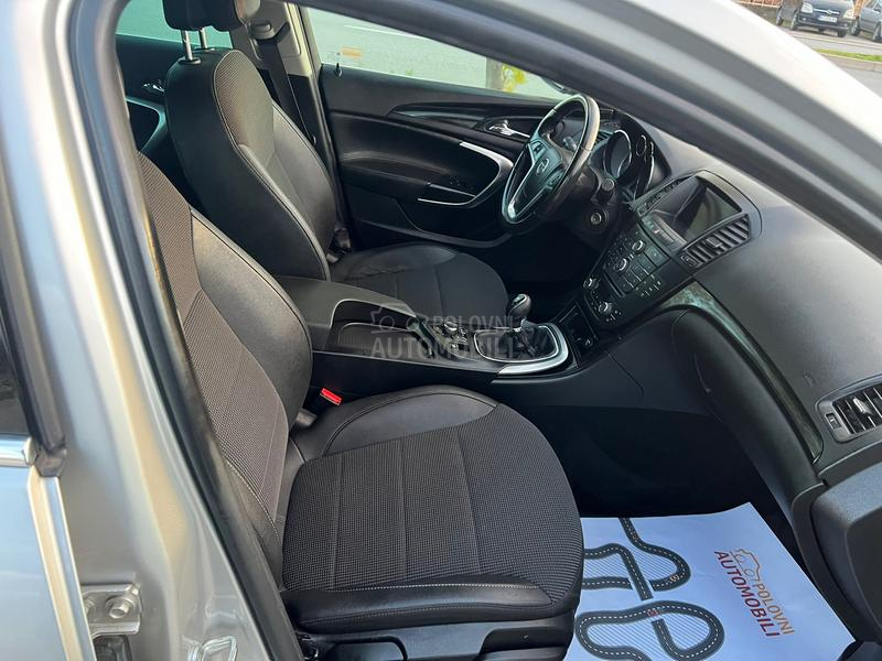 Opel Insignia 2.0 Cdti /CH/