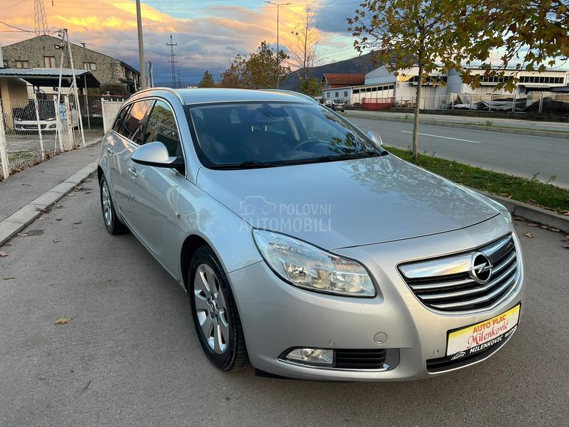 Opel Insignia 2.0 Cdti /CH/