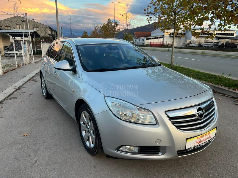 Opel Insignia 2.0 Cdti /CH/