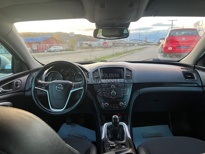Opel Insignia 2.0 Cdti /CH/