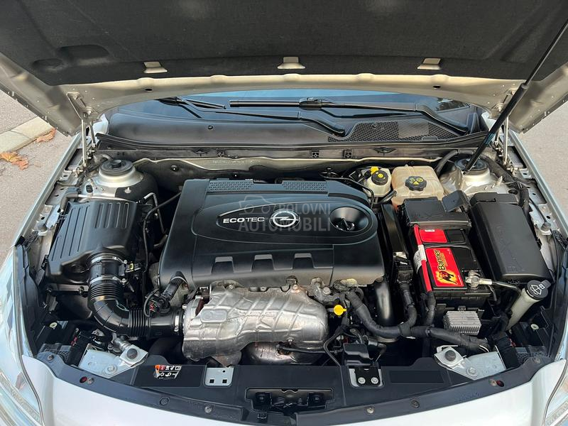 Opel Insignia 2.0 Cdti /CH/