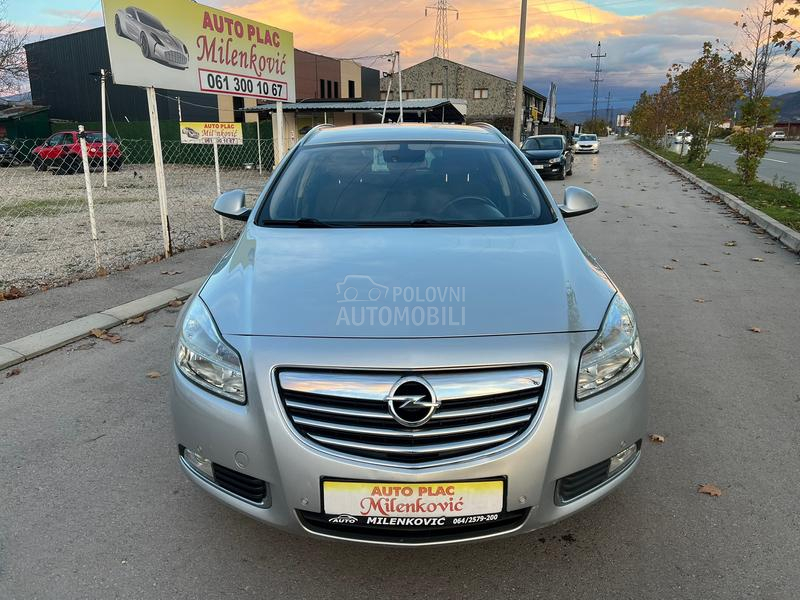 Opel Insignia 2.0 Cdti /CH/