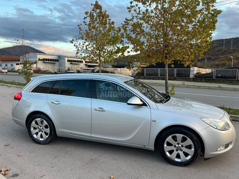 Opel Insignia 2.0 Cdti /CH/