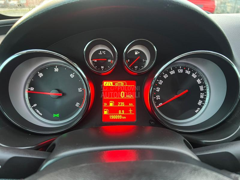 Opel Insignia 2.0 Cdti /CH/