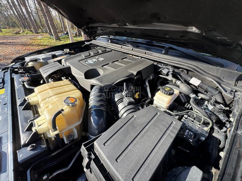 Nissan Navara 3.0 V6