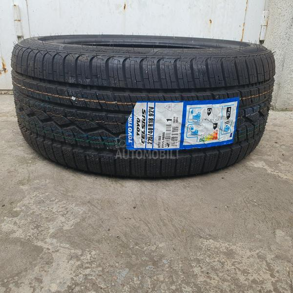 Toyo 225/40 R18 Zimska