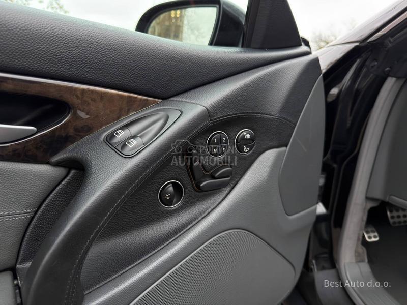Mercedes Benz SL 500 V8