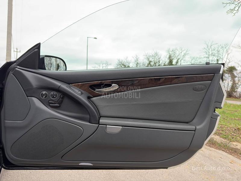 Mercedes Benz SL 500 V8