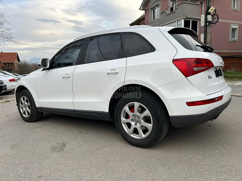 Audi Q5 2.0tdi/temp./p.senz.