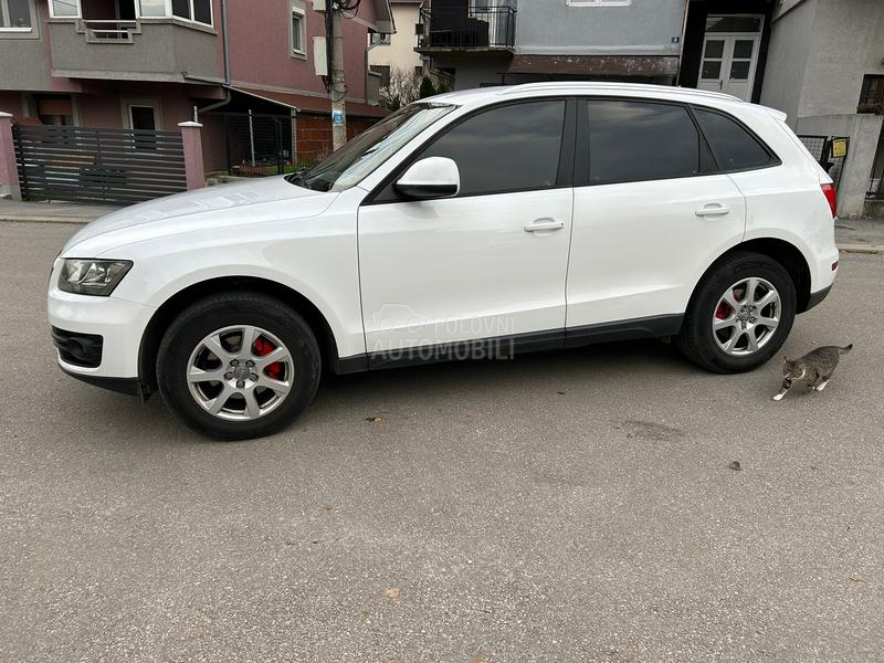 Audi Q5 2.0tdi/temp./p.senz.
