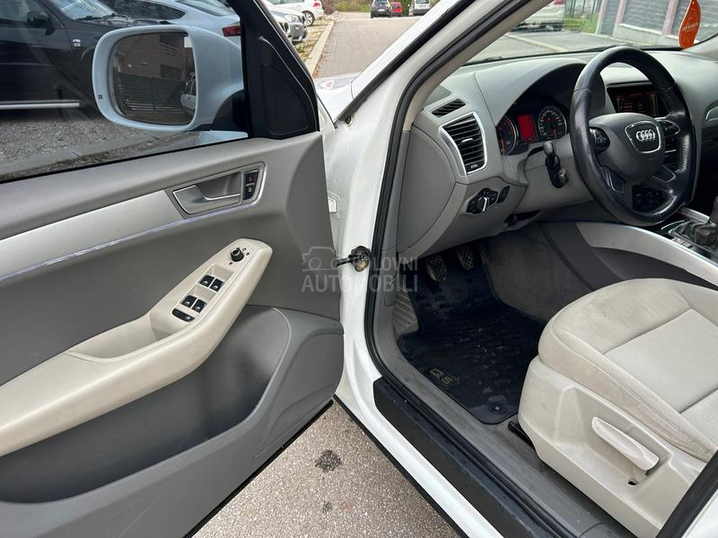 Audi Q5 2.0tdi/temp./p.senz.