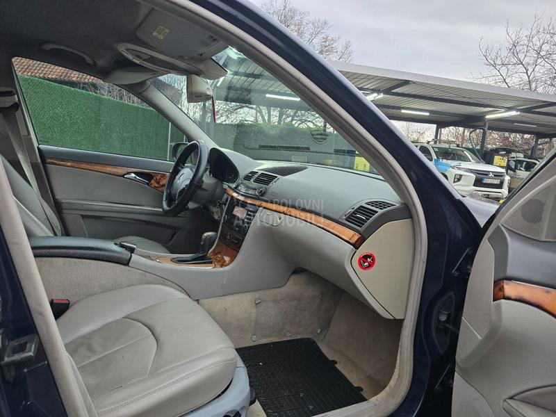 Mercedes Benz E 270 