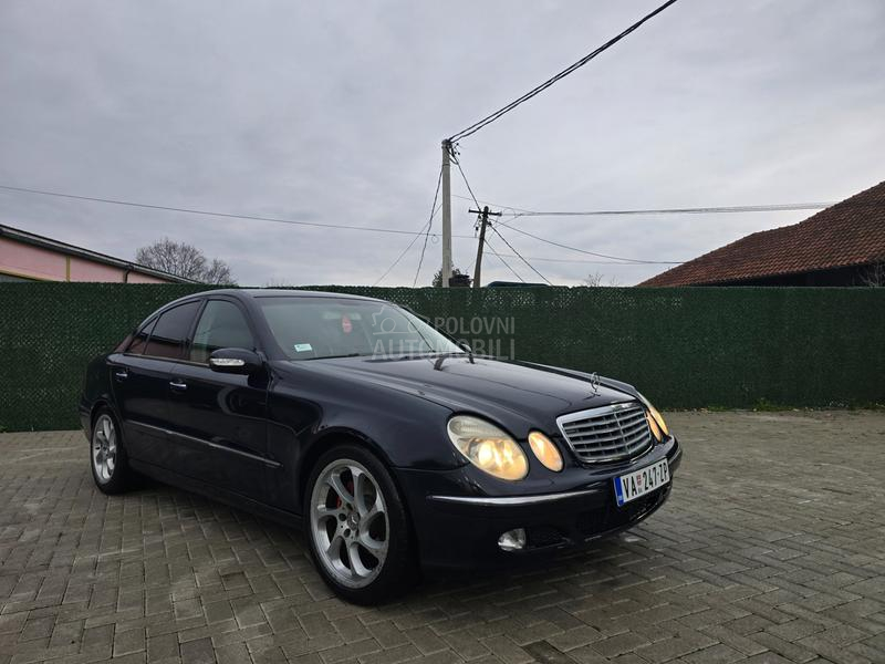 Mercedes Benz E 270 