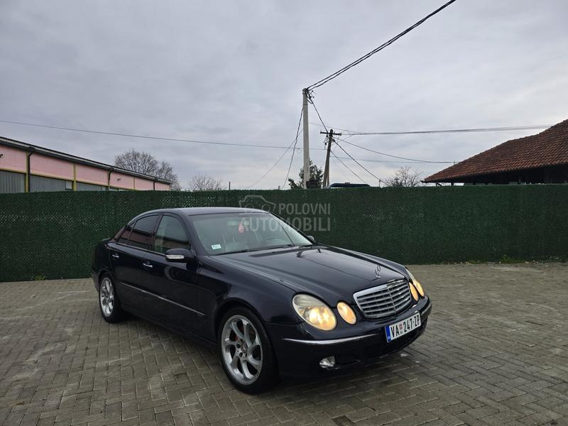 Mercedes Benz E 270 