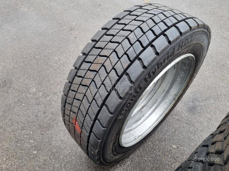Continental 295/55 R22.5 Zimska