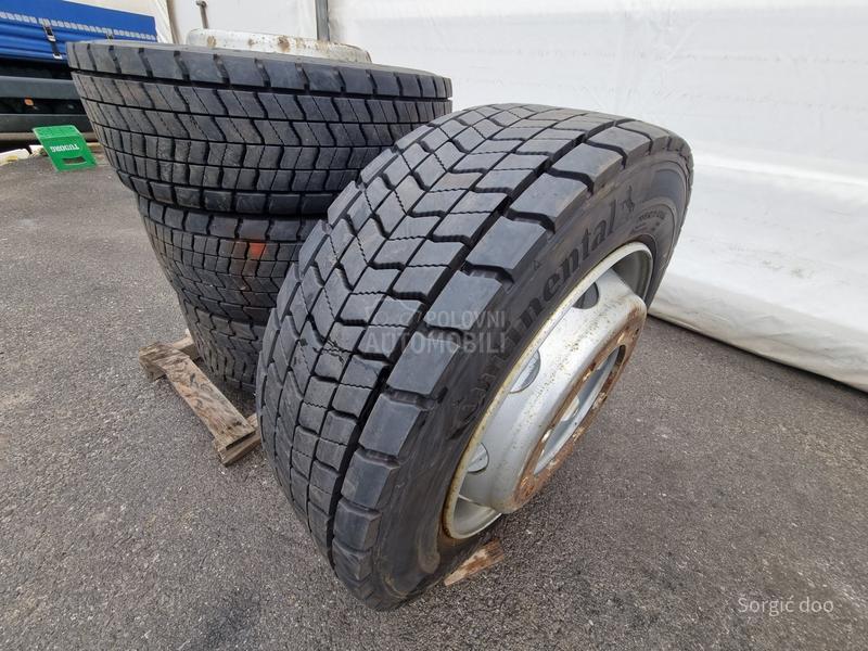 Continental 295/55 R22.5 Zimska