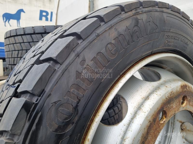 Continental 295/55 R22.5 Zimska