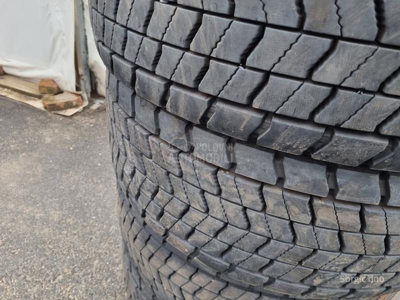 Continental 295/55 R22.5 Zimska