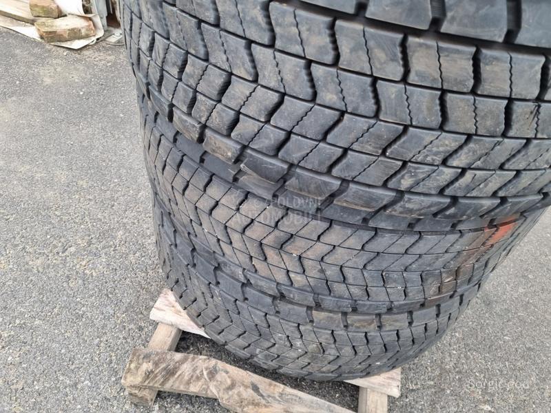 Continental 295/55 R22.5 Zimska