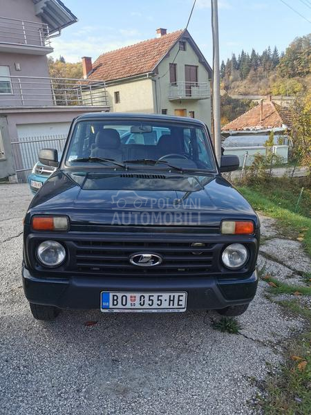 Lada Niva 1 7